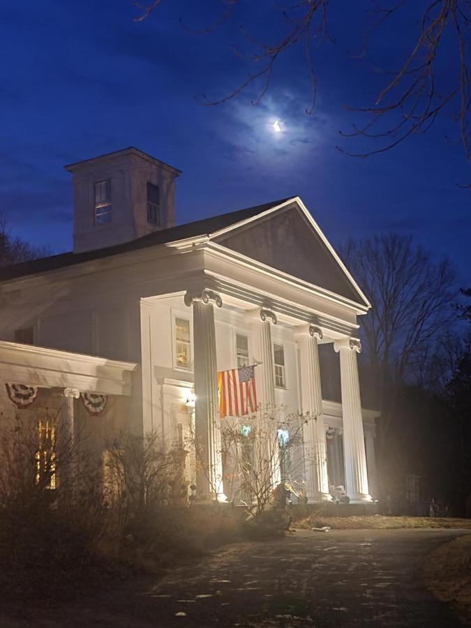House Of 1833 Bed And Breakfast Mystic Exterior photo