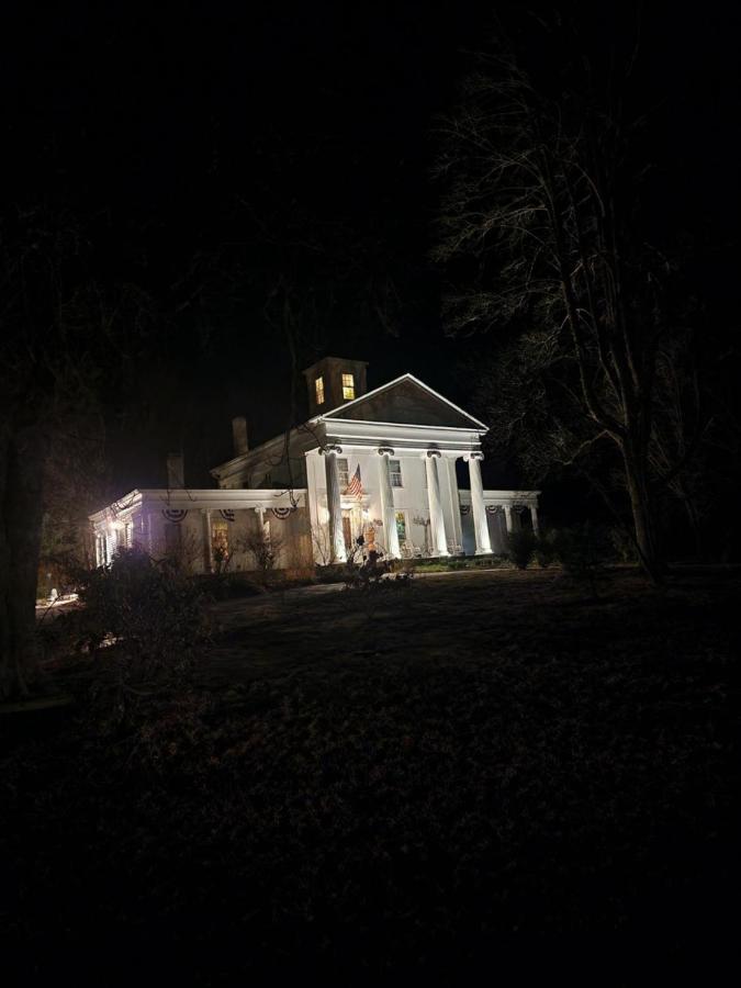 House Of 1833 Bed And Breakfast Mystic Exterior photo
